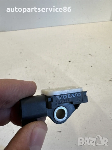 Сензор за удар ляв волан за Volvo V70 2.0 TDI 163HP (2012) 31264395, снимка 2 - Части - 54005394
