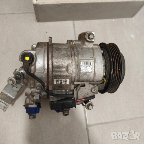 MERCEDES GLA КОМПРЕСОР ЗА КЛИМАТИК A0008304202 , снимка 2 - Части - 54946828