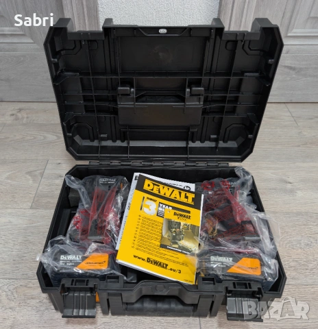  DeWALT DCK2222MP2T SPECIAL EDITION McLaren F1 XR  , снимка 2 - Винтоверти - 54779360