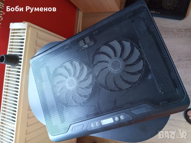 Охладител за лаптоп, KINSI, Dual USB, С дисплей, снимка 2 - Лаптоп аксесоари - 55199926