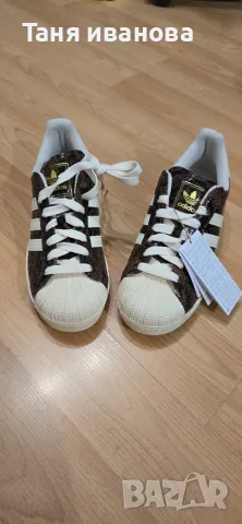 Adidas superstar 37,42-оригинални кецове 