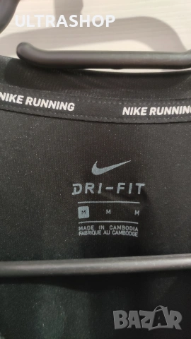 Нова дамска Nike M size Спортна фланелка, снимка 3 - Тениски - 55131313