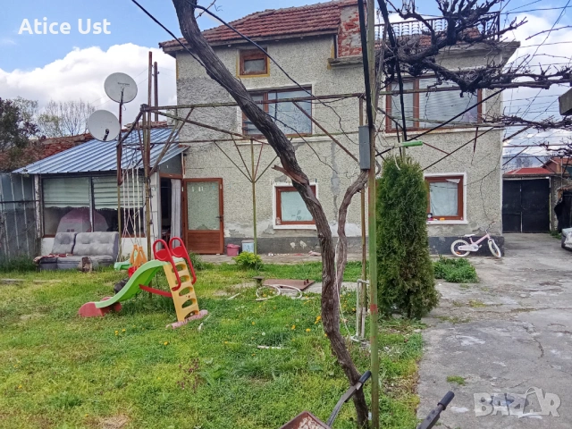 Двуетажна къща , снимка 2 - Къщи - 54511251