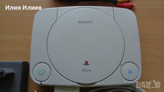 Sony PlayStation ONE SCPH-102 PAL + Worms, снимка 2 - PlayStation конзоли - 55154168