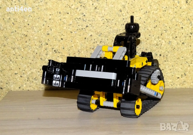 LEGO Technic булдозер – сглобен модел, снимка 3 - Конструктори - 55094065