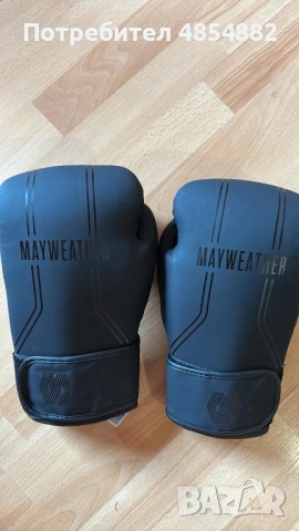 Боксови ръкавици / MAYWEATHER HAYABUSA 12oz