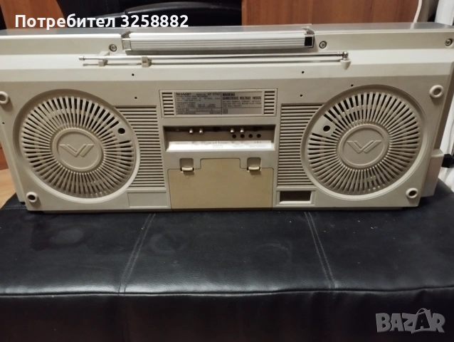 Радио касетофон SHARP GF-575, снимка 3 - Радиокасетофони, транзистори - 54602860