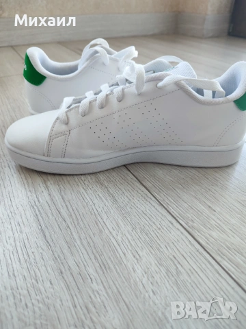 Детски маратонки Adidas 37 1/2, снимка 4 - Детски маратонки - 54398862