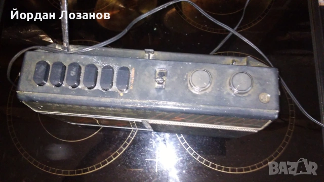 Радиокасетофон Grundig, снимка 2 - Радиокасетофони, транзистори - 54015664