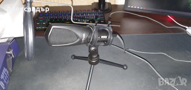 Микрофон Trust GXT 232 Mantis, снимка 4 - Микрофони - 54017136