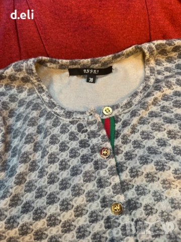GUCCI Original Size S 100% Кашмир Прекрасна жилетка, снимка 2 - Жилетки - 54962046