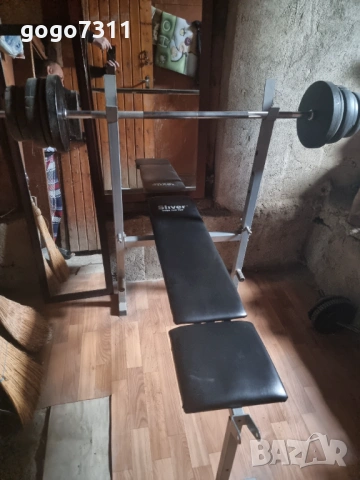 Лежанка,дъмбели и щанга
