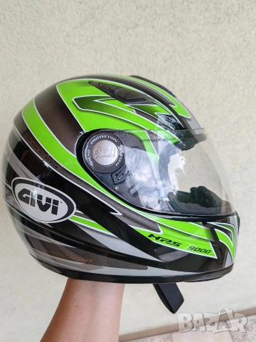Каска за мотор GIVI , снимка 2 - Спортна екипировка - 54727657