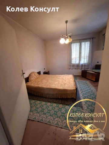 Къща гр.Чирпан, снимка 12 - Къщи - 55089094