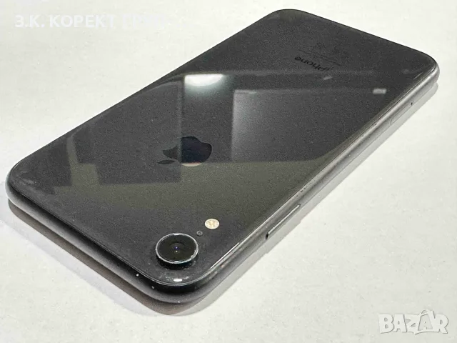 Продавам iPhone XR 64GB