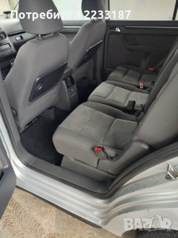 VW TOURAN 2.0 TDI DSG HIGHLINE , снимка 4 - Автомобили и джипове - 54289446