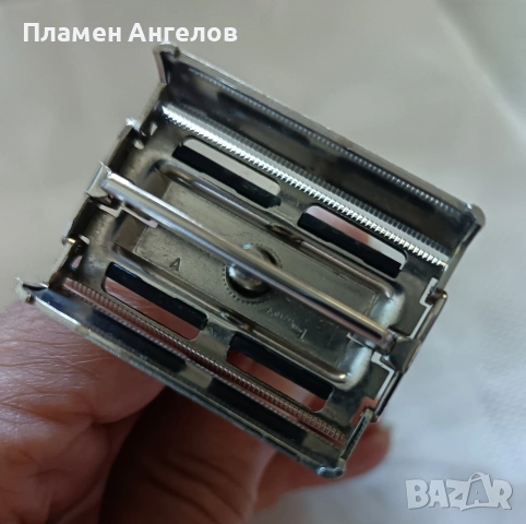 Самобръсначка - Gillette Super Adjuatable - "Black Beatu" USA, снимка 9 - Други ценни предмети - 54841903
