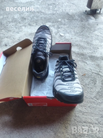 Nike TN, снимка 2 - Маратонки - 54904312