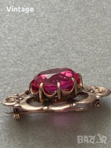 Антикварна съветска сребърна позлатена брошка с рубин , снимка 3 - Антикварни и старинни предмети - 54223416