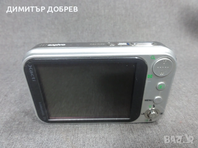 ЦИФРОВ ФОТОАПАРАТ SANYO XACTI VPC-E6EX 6MP CCD DIGITAL CAMERA Y2K RETRO DIGICAM, снимка 10 - Фотоапарати - 54712408