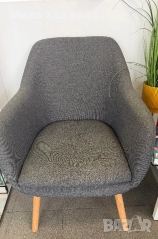 Сив текстилен стол 