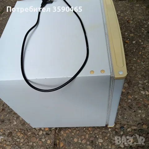 Мини хладилник 45l , снимка 2 - Хладилници - 55667699
