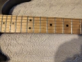 Електрическа китара Behringer Super Strat style в отлично състояние., снимка 4
