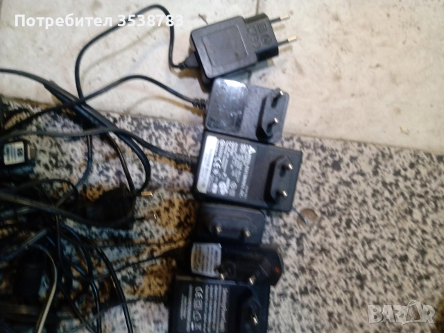 Кабели за мобилни телефони за зареждане , снимка 2 - Резервни части за телефони - 54092724