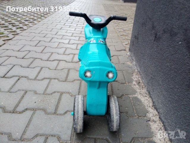 Детски пластмасов мотор, снимка 3 - Коли, камиони, мотори, писти - 51829030