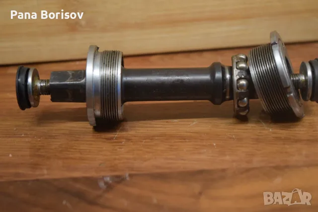 Ретро Шосейно Средно Движение Shimano 