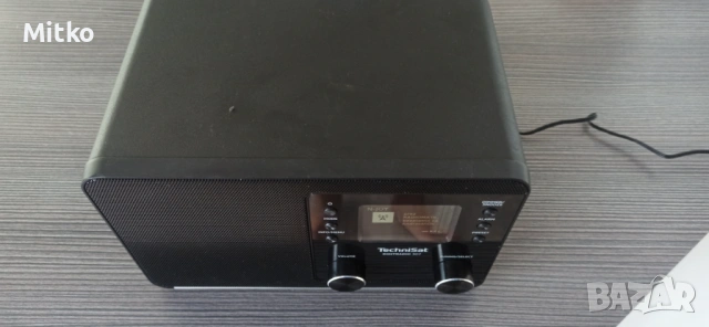 TechniSat DIGITRADIO 307 FM DAB+ , снимка 3 - Радиокасетофони, транзистори - 54842657