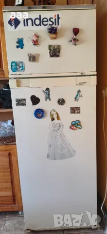 Хладилник с  камера