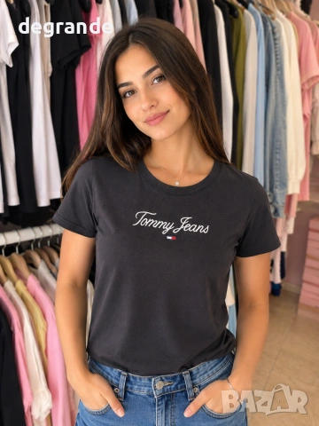 💫Tommy Hilfiger💫Три Модела Дамски Тениски 👇👇👇, снимка 4 - Тениски - 55213205