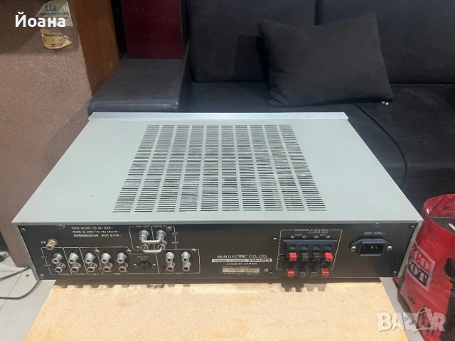 AKAI AM U-03, снимка 10 - Ресийвъри, усилватели, смесителни пултове - 54586006