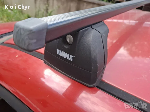 Продавам оригинални упори (крака) за багажник Thule, монтажен комплект (kit) и греди (рейки), снимка 2 - Аксесоари и консумативи - 55434727