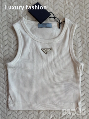 Дамски потник Prada, снимка 3 - Потници - 54548907