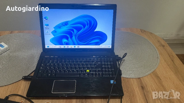 Лаптоп Lenovo G560, снимка 2 - Лаптопи за работа - 54623195