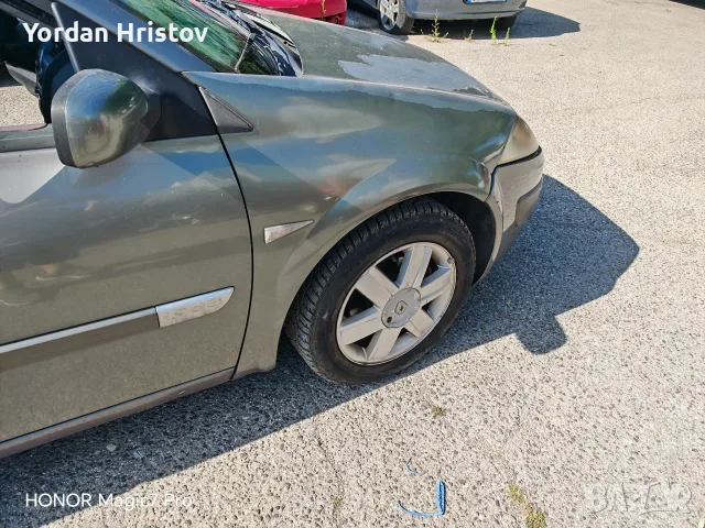 Рено Меган 1.9 DCI 2004, снимка 8 - Автомобили и джипове - 55424193