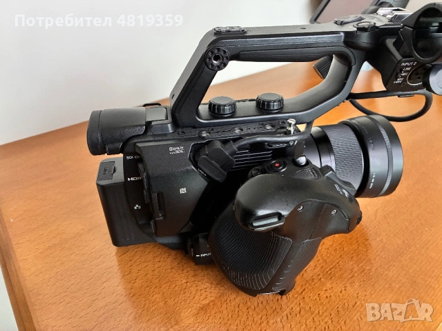 Sony FS5 Cinema Camera / Super 35 / идеално състояние, снимка 5 - Камери - 54445269