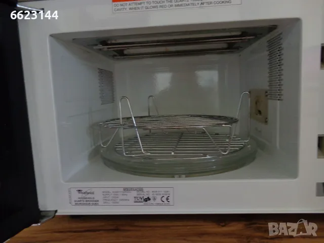 Whirlpool микровълнова печка модел AVM517, снимка 4 - Микровълнови - 55405987