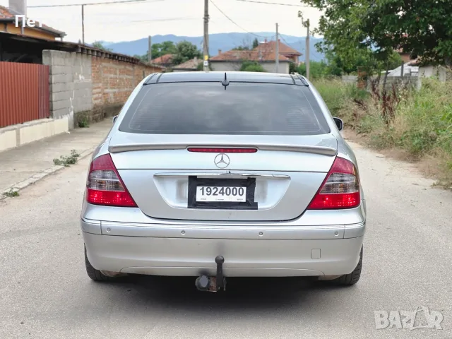 Mercedes-Benz E320 CDI 204hp Avantgarde Clima Navi-Panorama!, снимка 5 - Автомобили и джипове - 55366338