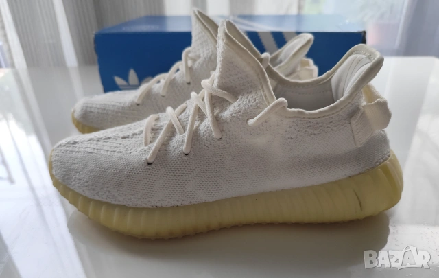 Adidas Yeezy Boost Triple White, снимка 2 - Маратонки - 54986609