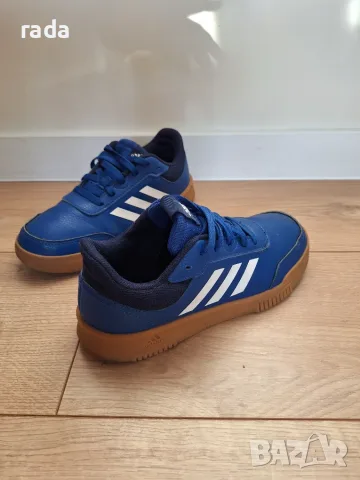 Маратонки Adidas,  номер 36 1/2