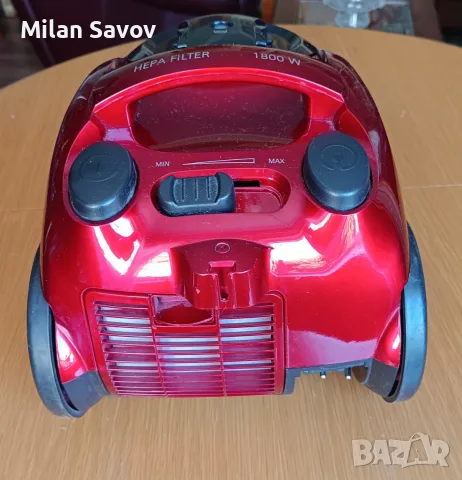 Прахосмукачка AEG 1800 W – много добро състояние, снимка 3 - Прахосмукачки - 55486154