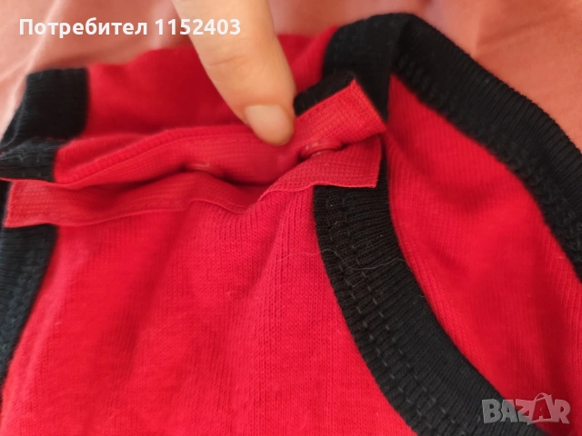 нови боди с шапка Джордан 6-12м, снимка 3 - Бодита за бебе - 54337330