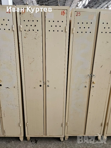 Индустриални Гардеробчета/шкафчета работни за съблекалня, снимка 7 - Шкафове и рафтове - 54120003