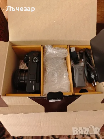 Sony a6400 + обектив 16-50, снимка 8 - Фотоапарати - 55546863