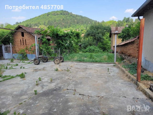 Продавам къща в село Реселец община Червен бряг, снимка 17 - Къщи - 54917455
