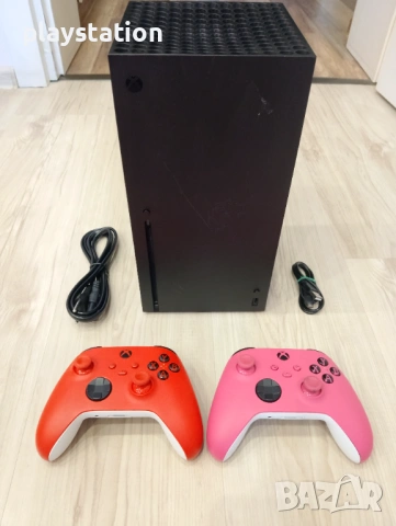 Xbox Series X 1TB + 2 джойстика + Игри (GTA 5, Minecraft, Call of Duty), снимка 2 - Xbox конзоли - 54766958