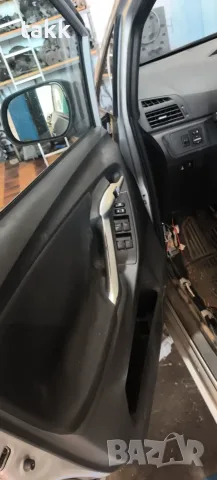Toyota Verso 2010г на части 2 дизел 126кс / тойота версо, снимка 9 - Части - 55592663
